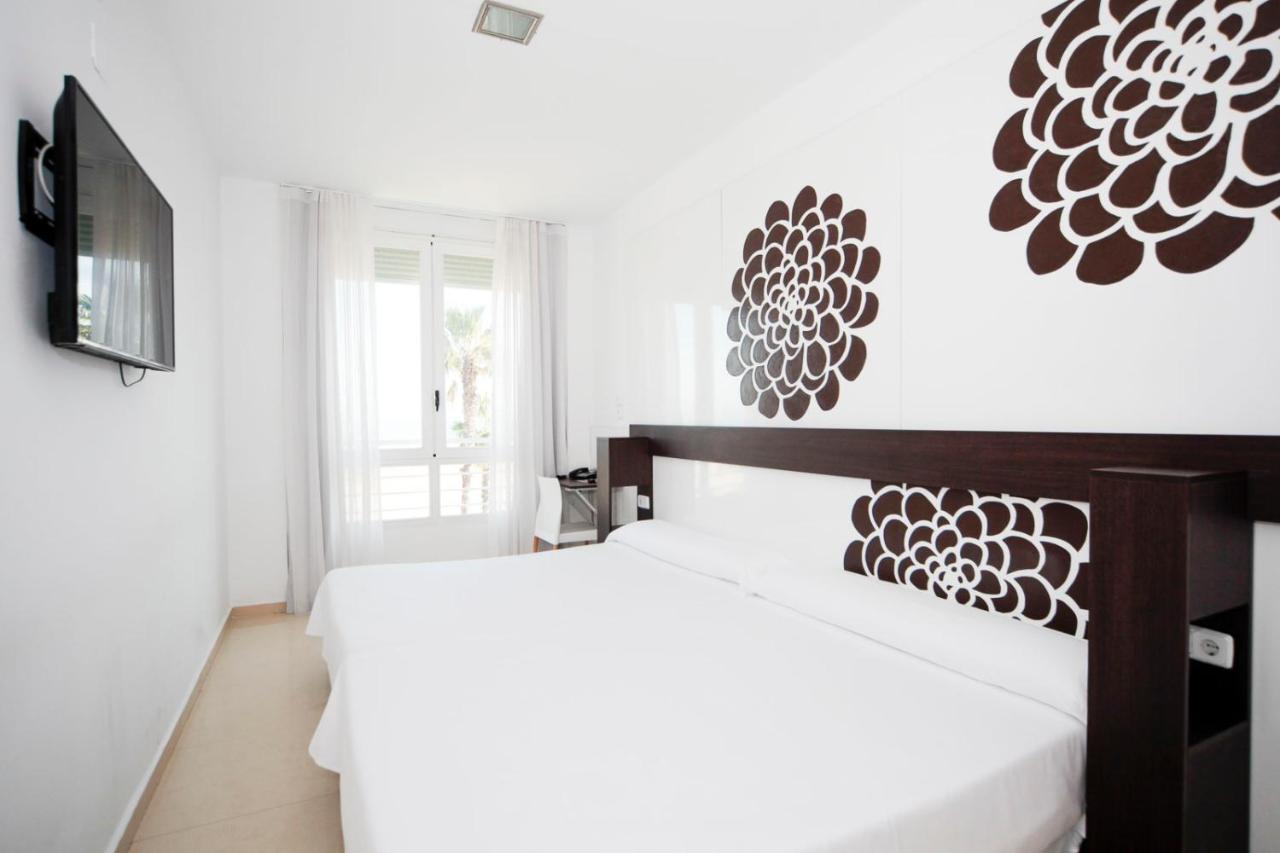 Sol Playa Hotel Valencia Bagian luar foto