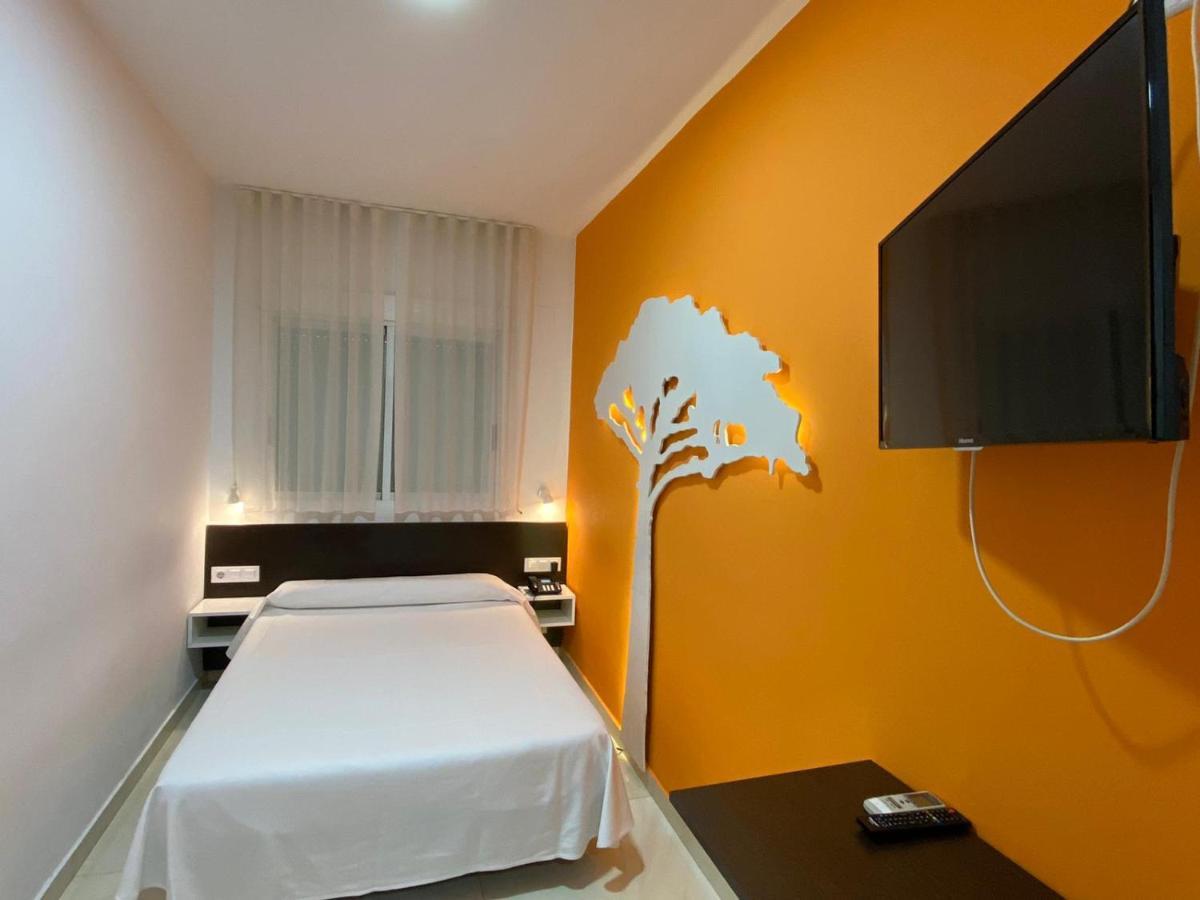Sol Playa Hotel Valencia Bagian luar foto