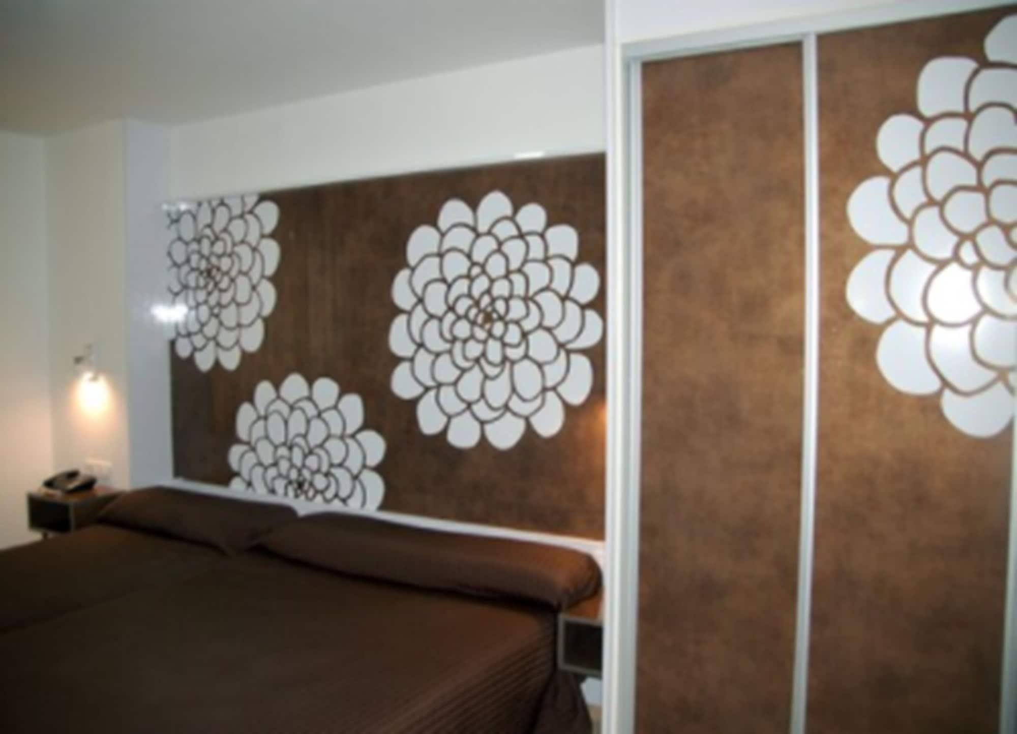 Sol Playa Hotel Valencia Bagian luar foto