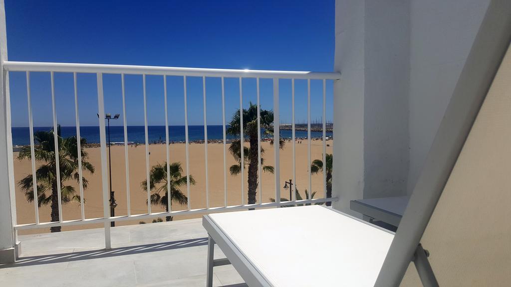 Sol Playa Hotel Valencia Bagian luar foto