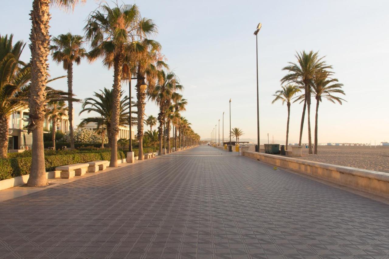 Sol Playa Hotel Valencia Bagian luar foto